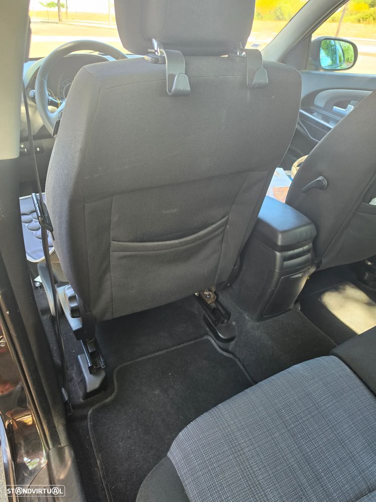 Kia Ceed 1.6 CRDi EX ISG - 13