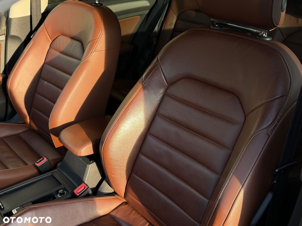 Volkswagen Golf 1.6 TDI (BlueMotion Technology) DSG Trendline - 27