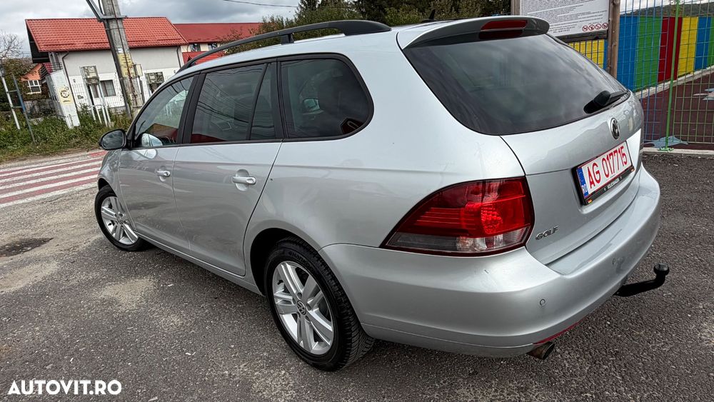 Volkswagen Golf - 18