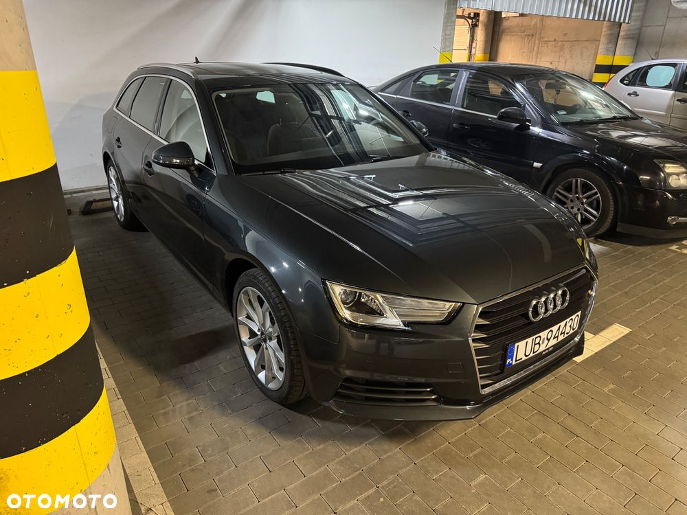 Audi A4 Avant 2.0 TDI - 31