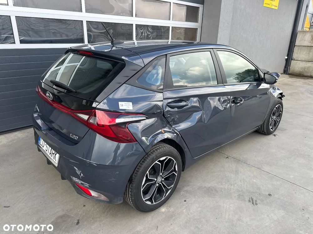 Hyundai i20 1.2 Pure - 9
