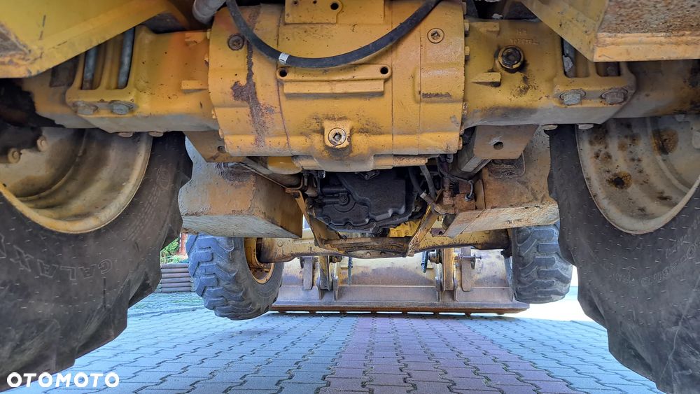 Caterpillar 432E 2 - 10