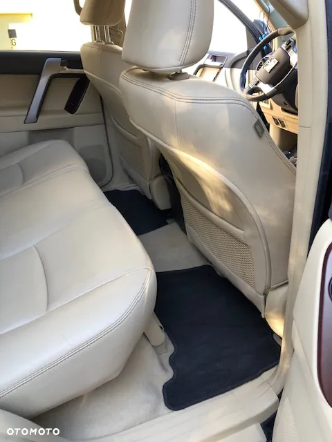 Toyota Land Cruiser LC 2.8 D-4D Invincible - 13