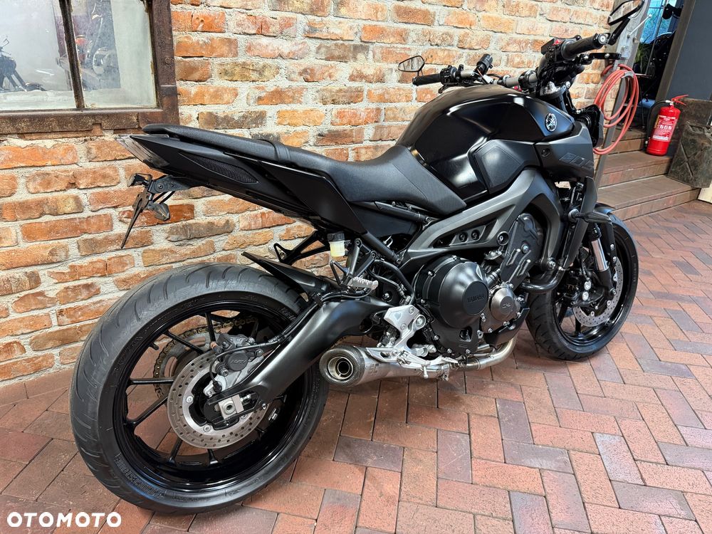 Yamaha MT - 3