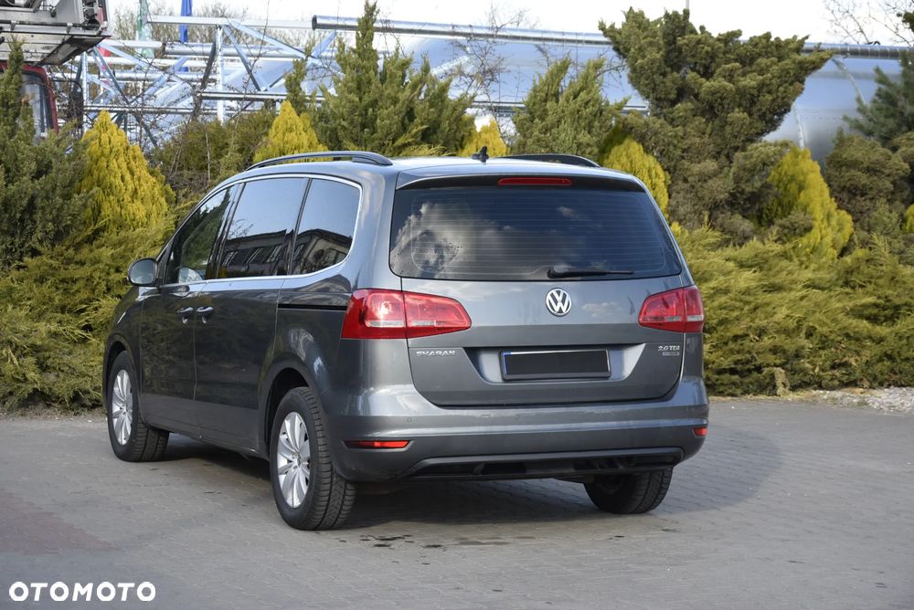 Volkswagen Sharan 2.0 TDI BMT Trendline DSG - 13