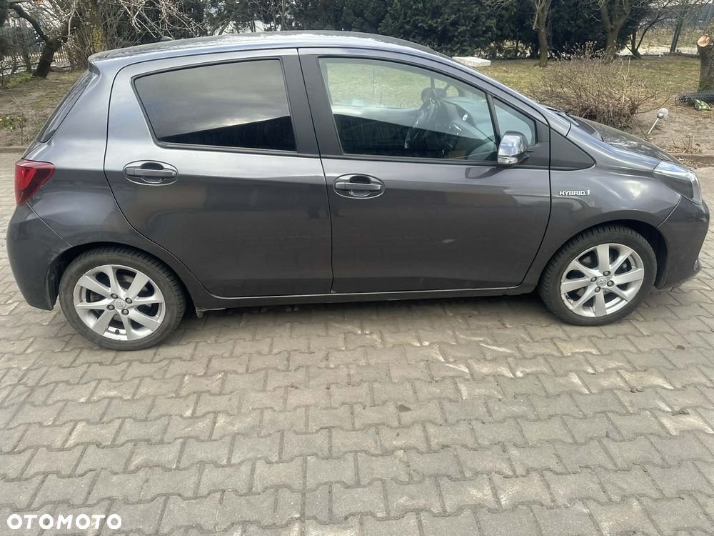 Toyota Yaris - 3