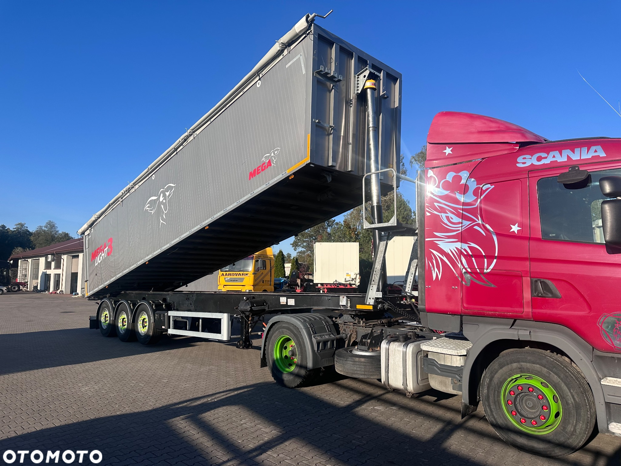 Mega Wywrotka 60 m3 2022r klapodrzwi - 2