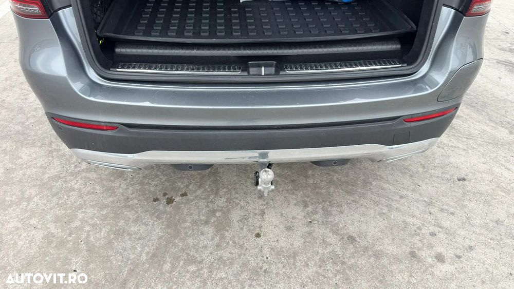 Mercedes-Benz GLC 300 4Matic 9G-TRONIC Exclusive - 29