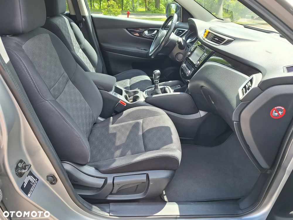 Nissan Qashqai 1.6 DCi 4x4 Tekna EU6 - 19