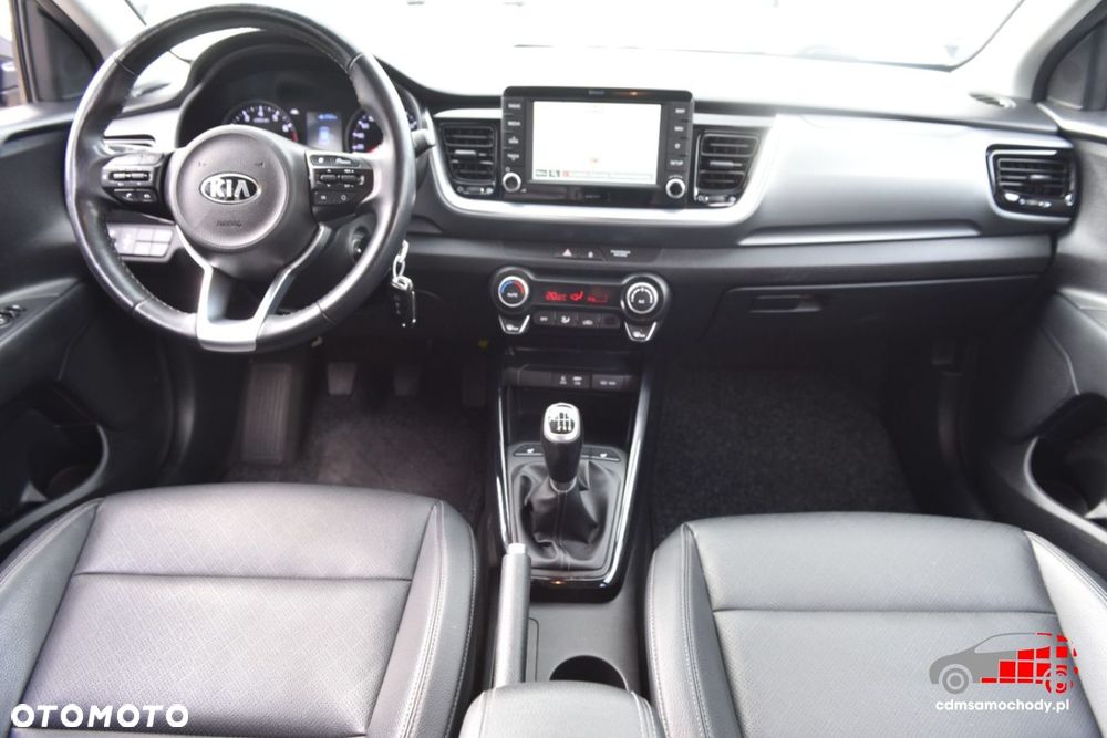 Kia Stonic - 22