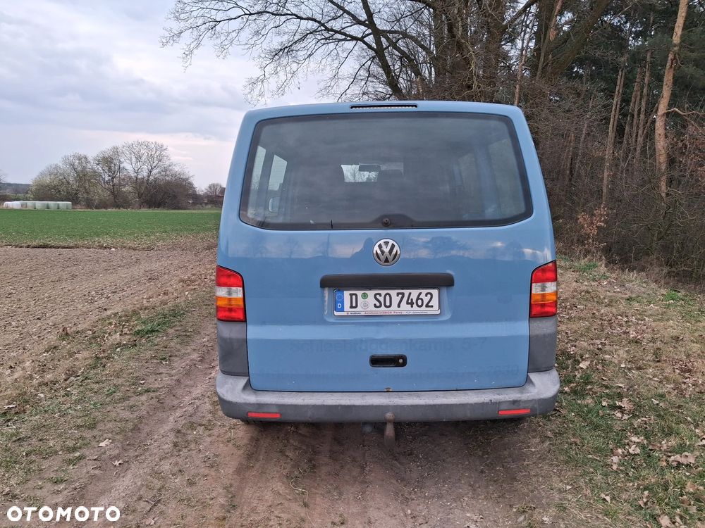Volkswagen TRANSPORTER T5 - 24