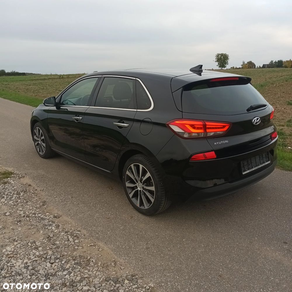 Hyundai i30 1.6 CRDi Premium - 6