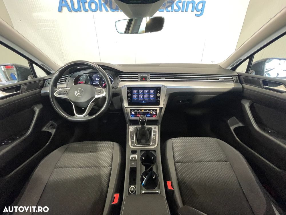 Volkswagen Passat 2.0 TDI Advance - 7