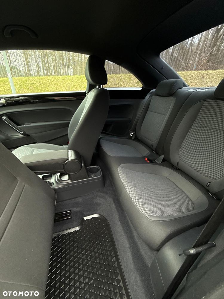 Volkswagen Beetle 1.4 TSI - 11