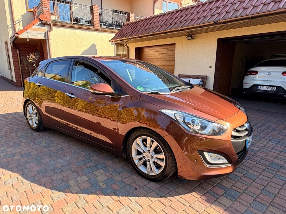 Hyundai i30 1.6 GDI Premium - 9