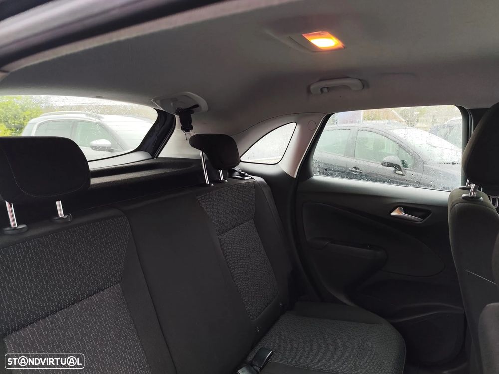 Opel Crossland X 1.2 T Innovation - 12