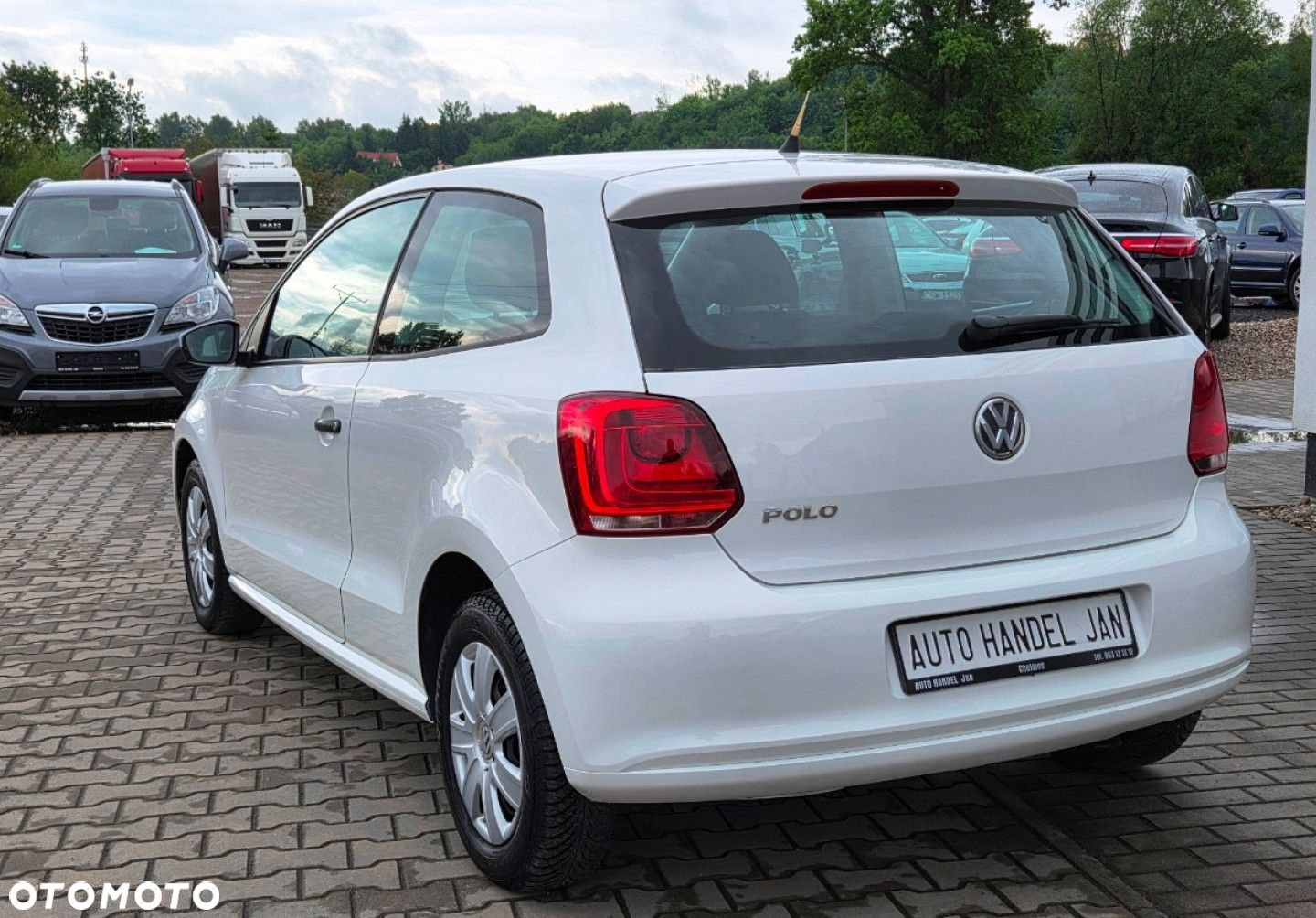 Volkswagen Polo - 4
