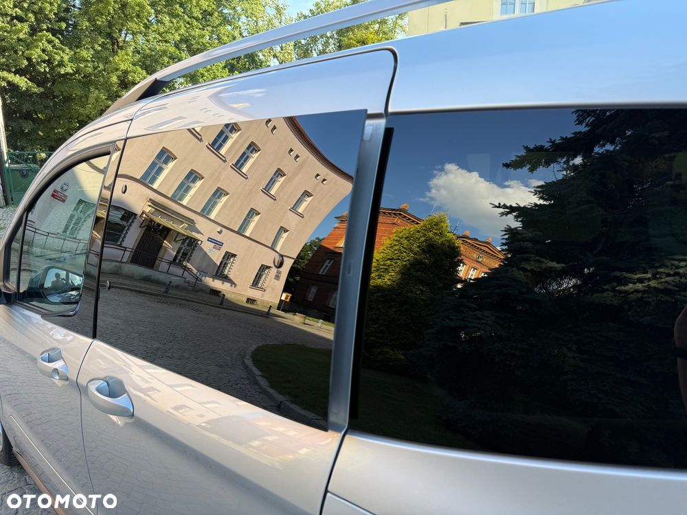 Ford Tourneo Courier 1.5 TDCi S&S Titanium - 7