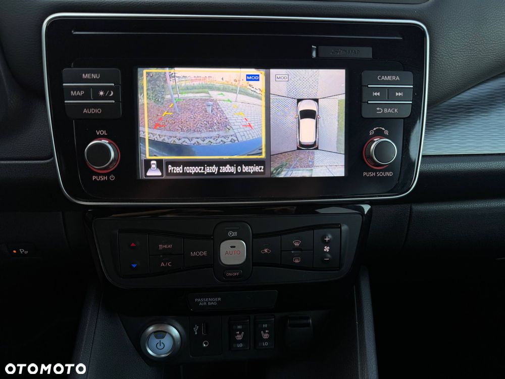Nissan Leaf 40 kWh N-Connecta - 24
