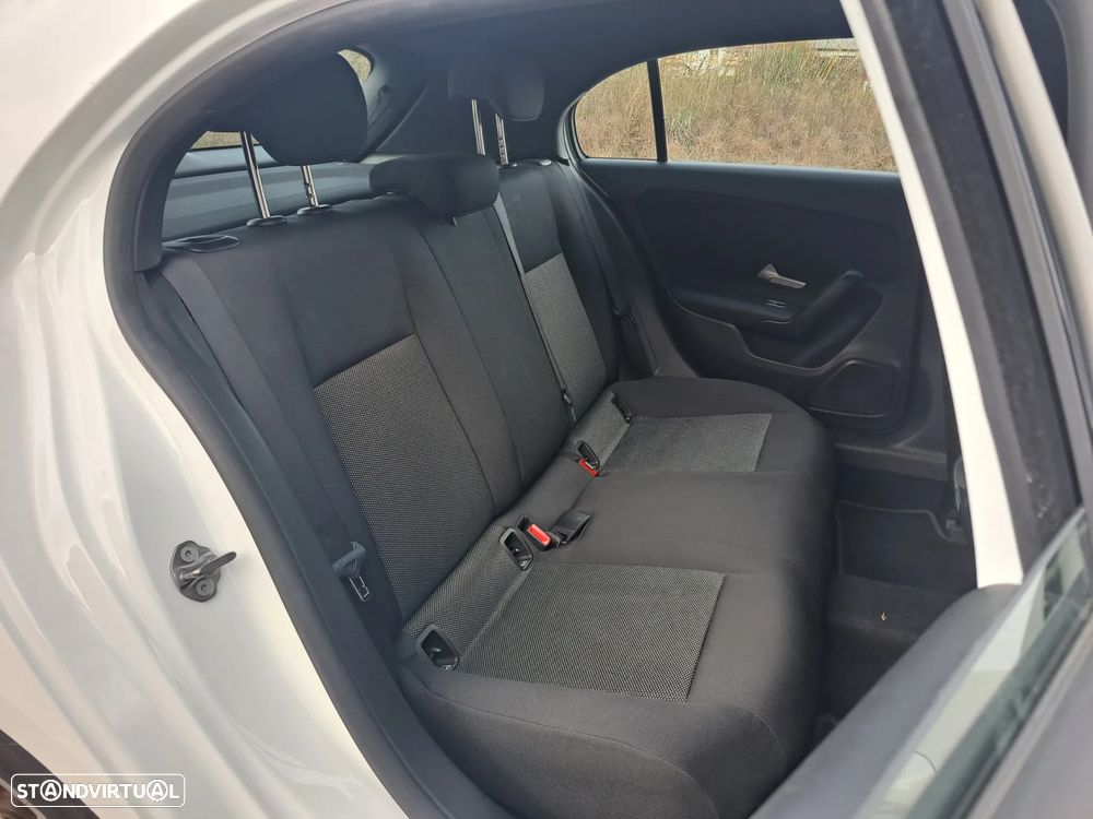 Mercedes-Benz A 250 e 8G-DCT - 41