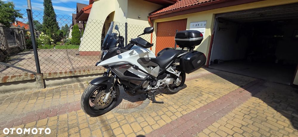 Honda VFR - 17