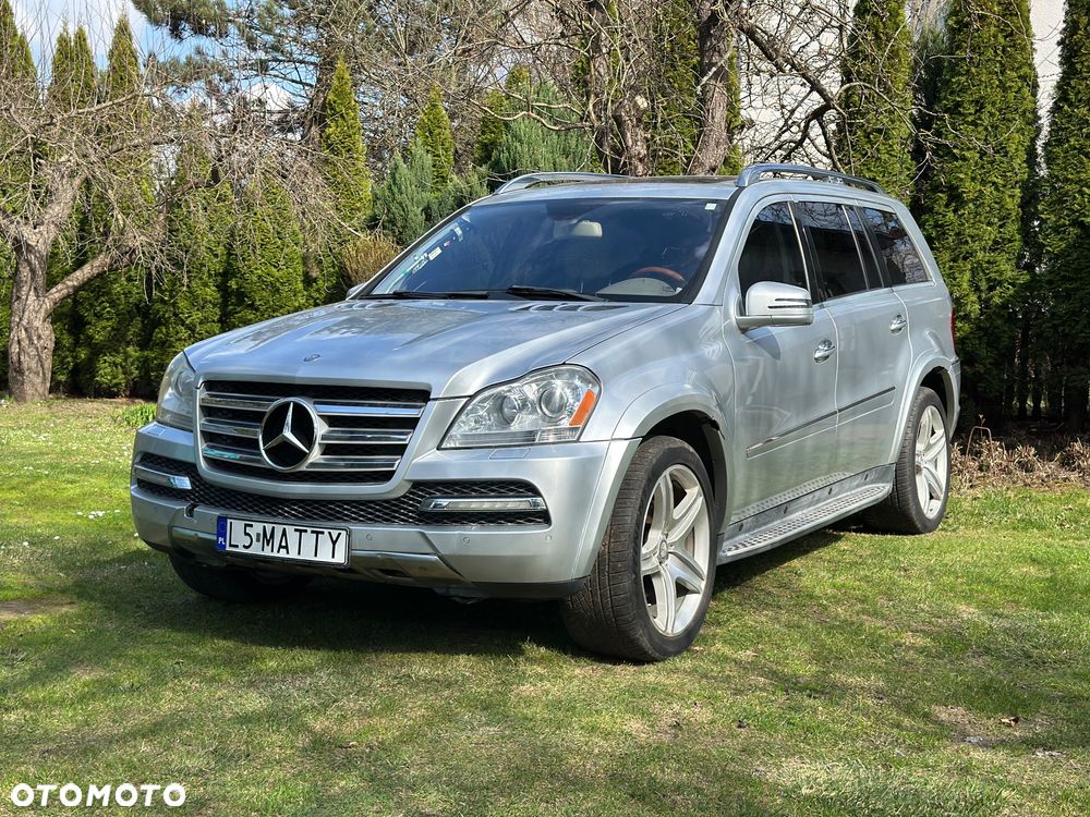 Mercedes-Benz GL - 4