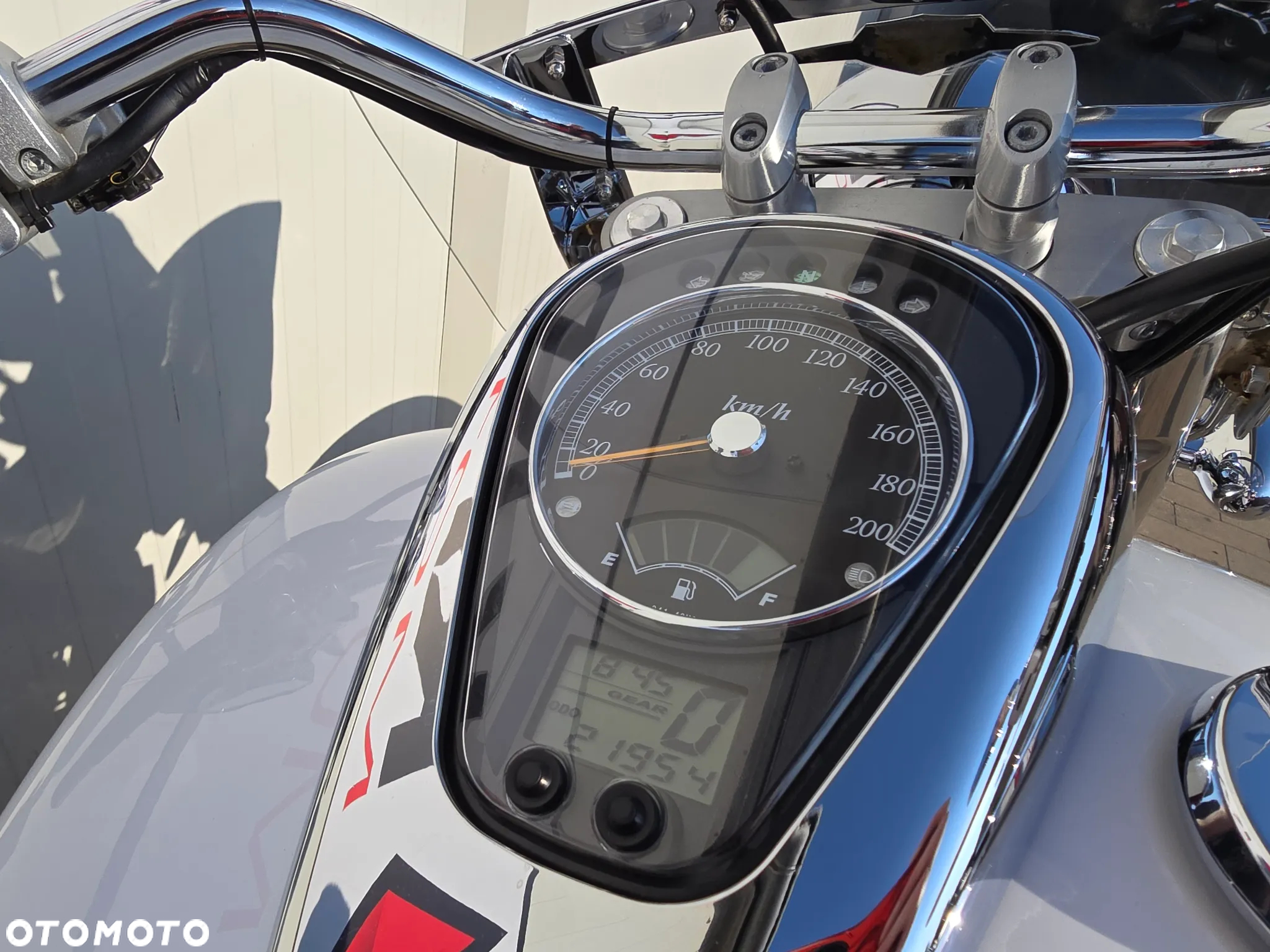 Suzuki VL 800 Volusia - Boulevard C50 - 9