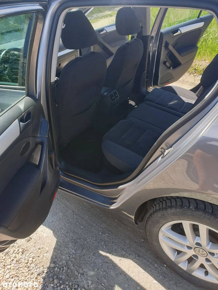 Volkswagen Golf 1.6 TDI Trendline - 11