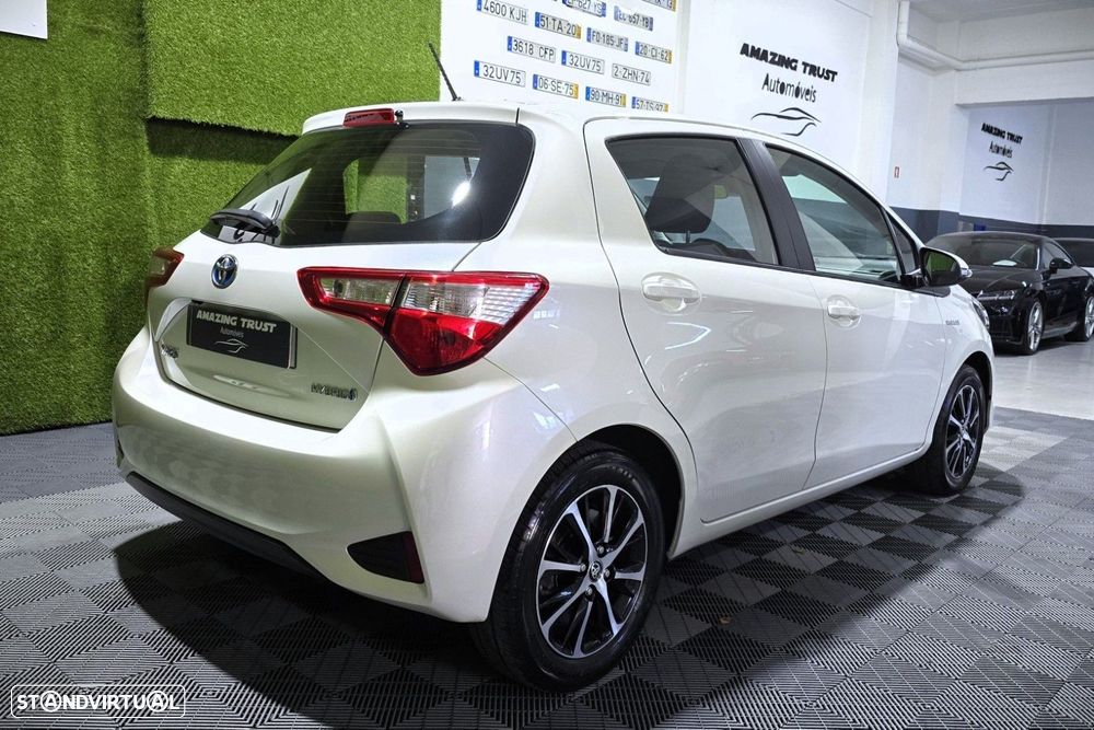 Toyota Yaris 1.5 HSD Comfort - 4