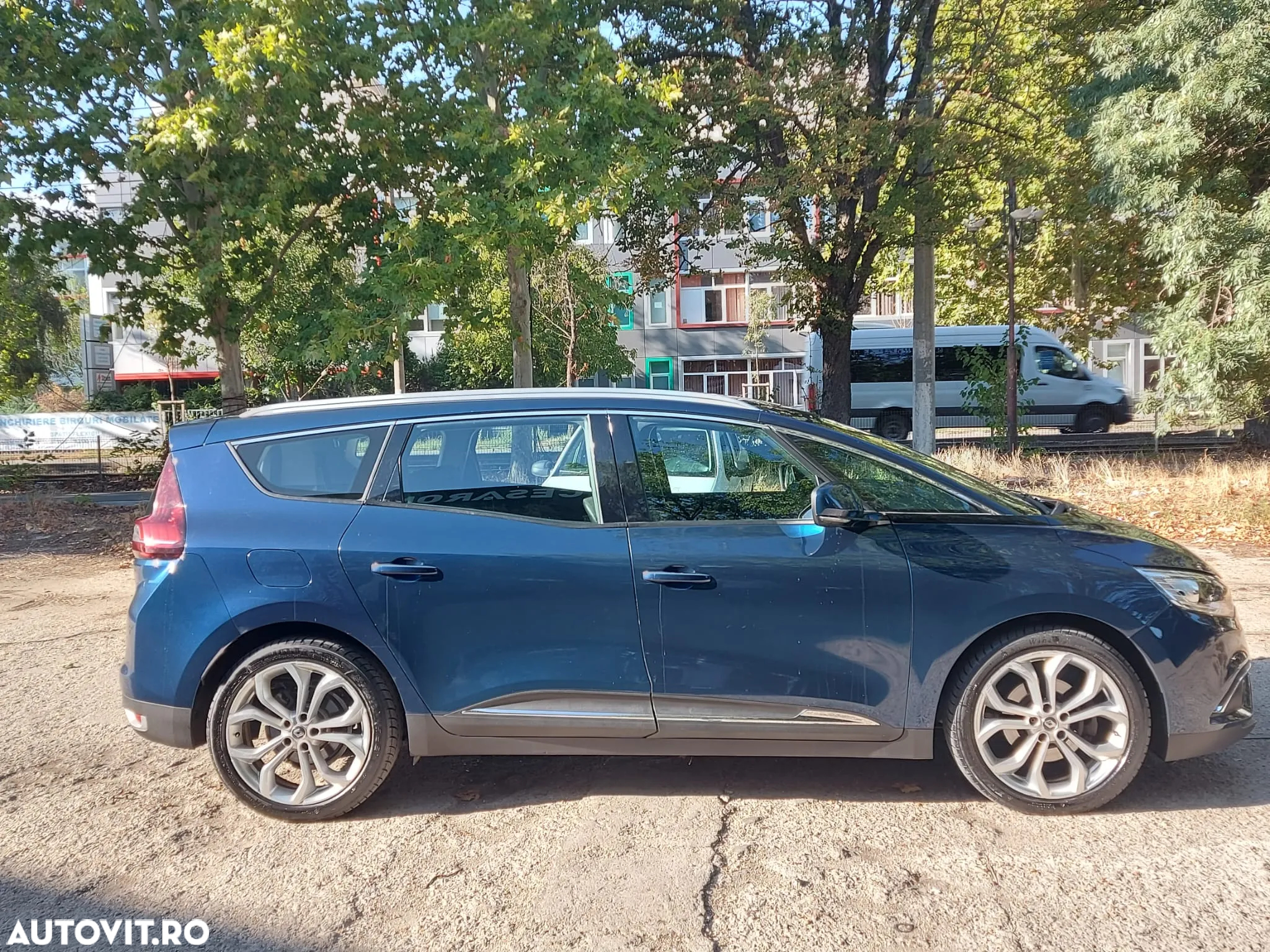 Renault Scenic ENERGY dCi 110 Start & Stop Expression - 25