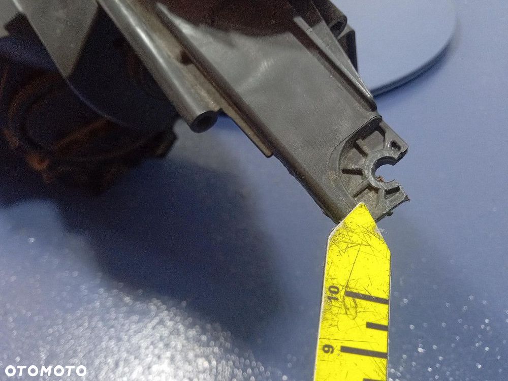 OPEL ZAFIRA C REFLEKTOR PRAWY LAMPA PRZEDNIA EU 39009022 - 10