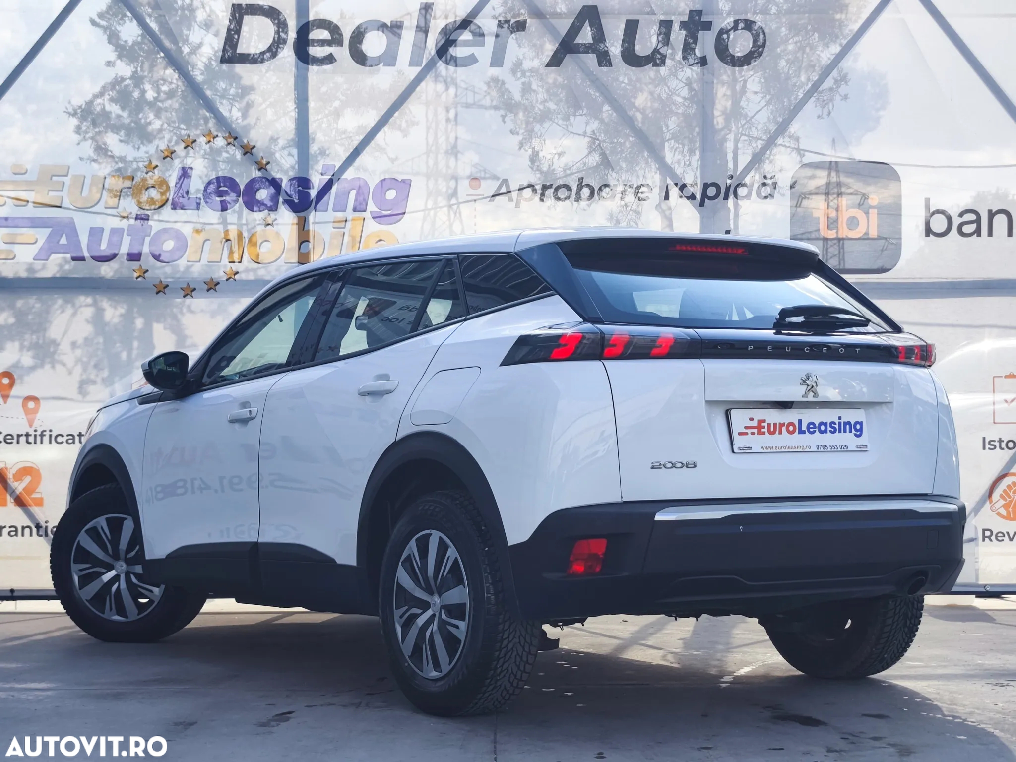 Peugeot 2008 - 7