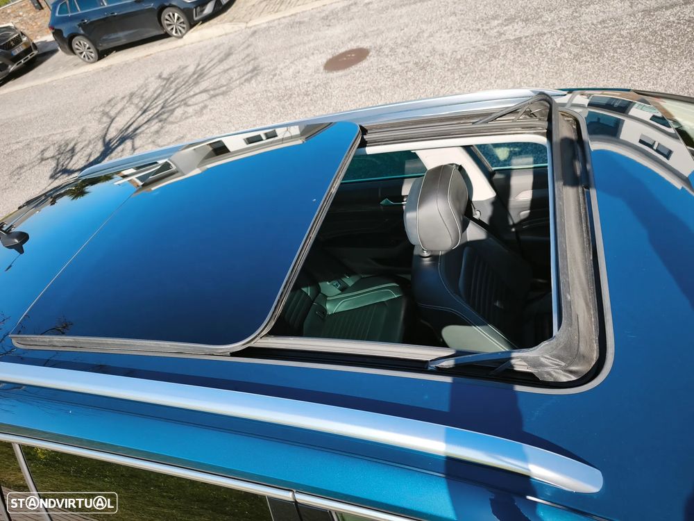 VW Passat Variant - 21