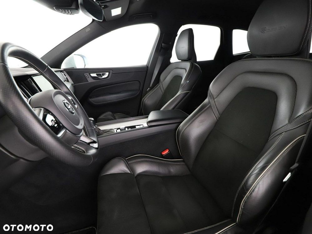 Volvo XC 60 T5 AWD Geartronic RDesign - 14