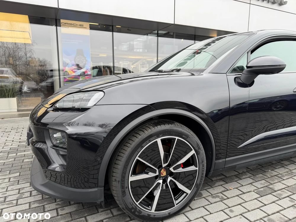 Porsche Macan - 8
