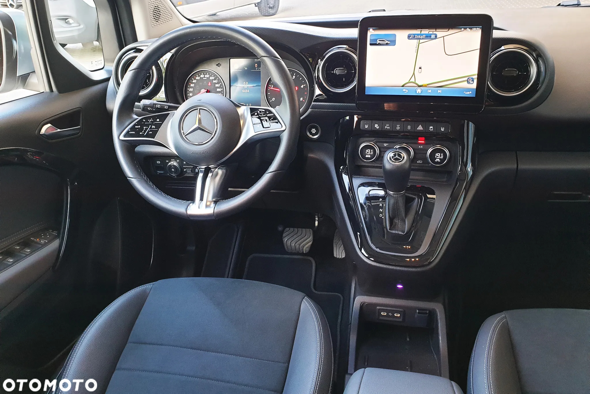 Mercedes-Benz Klasa T 180 d Style - 10