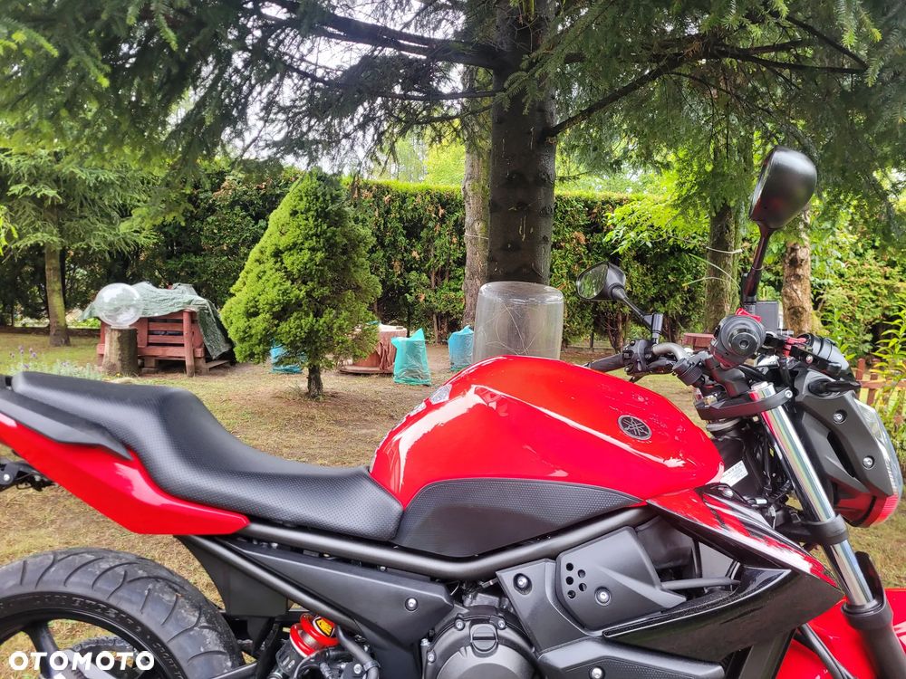 Yamaha XJ - 8