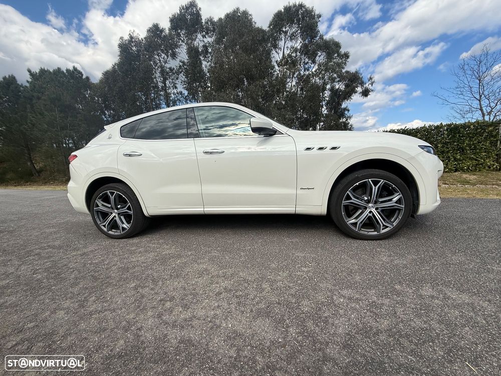 Maserati Levante S Q4 GranSport - 3