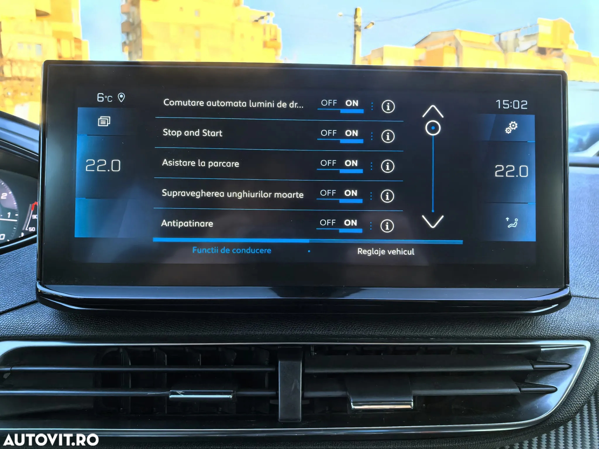 Peugeot 5008 PureTech 130 EAT8 Stop & Start Allure - 18