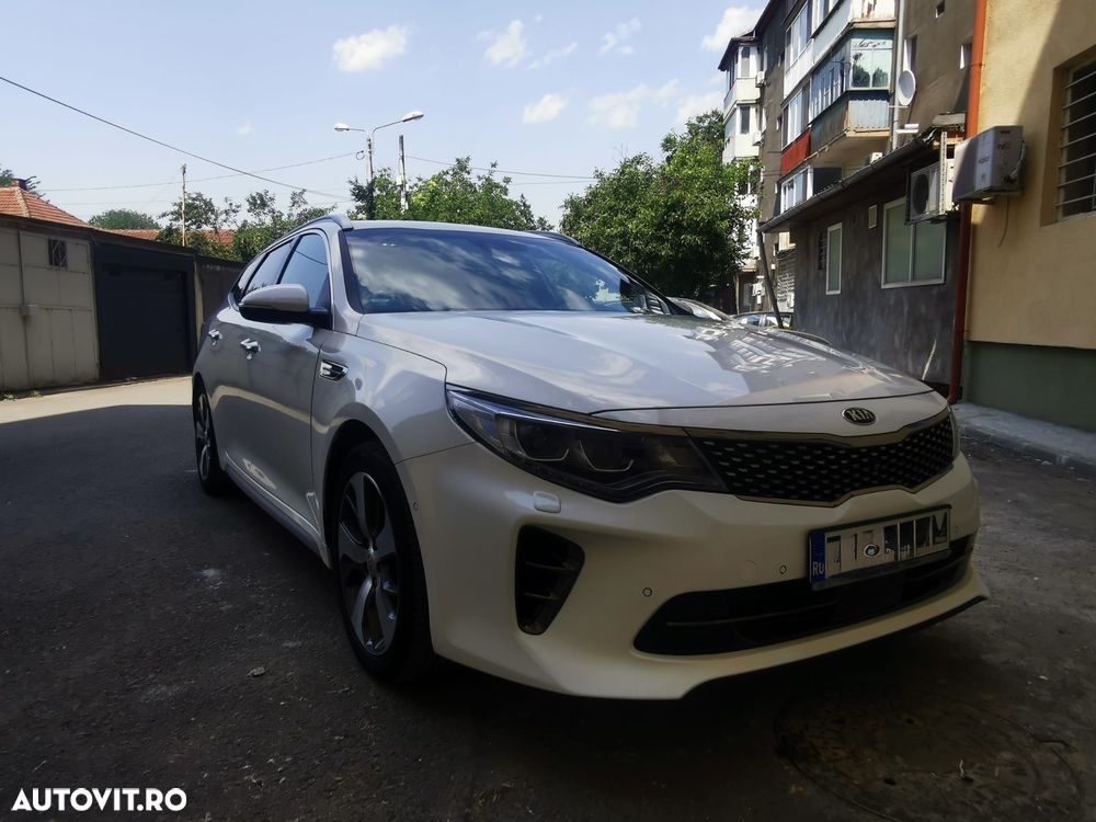 Kia Optima Sportswagon 1.7 DSL 7DCT GT Line - 1