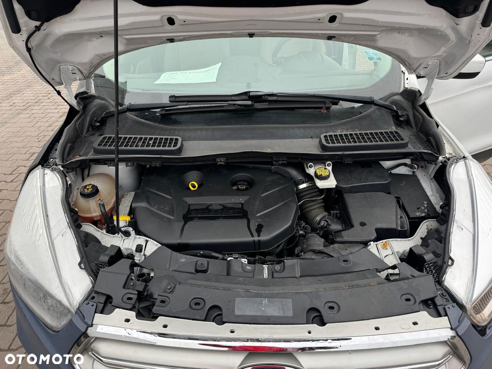 Ford Kuga - 16