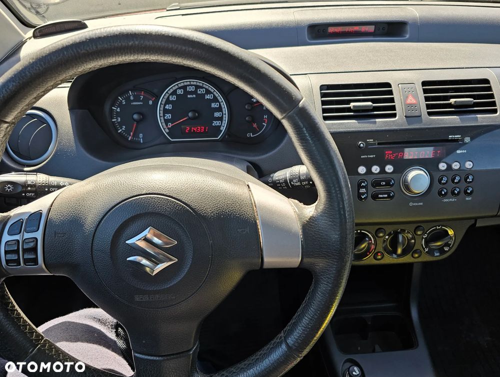 Suzuki Swift 1.3 GC (klm) - 8