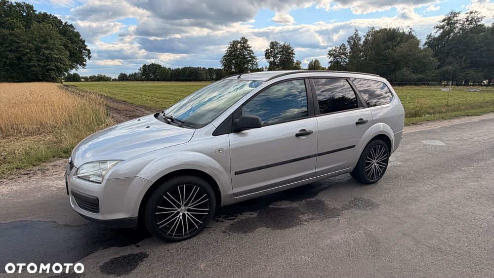 Ford Focus 1.6 Comfort - 13
