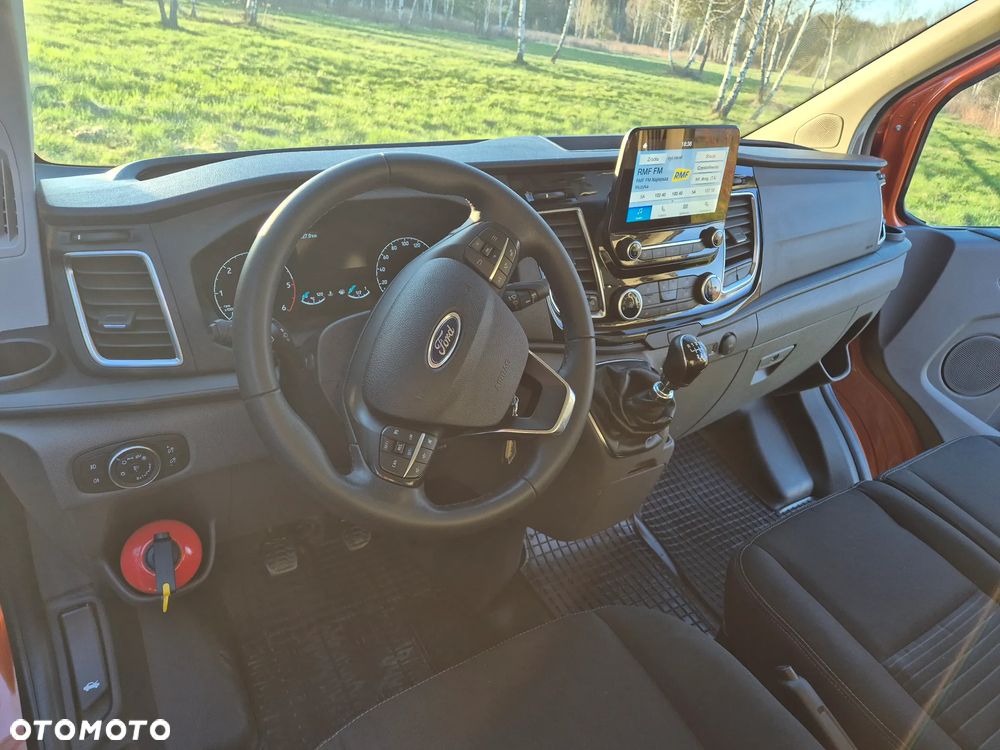 Ford Transit Custom - 11