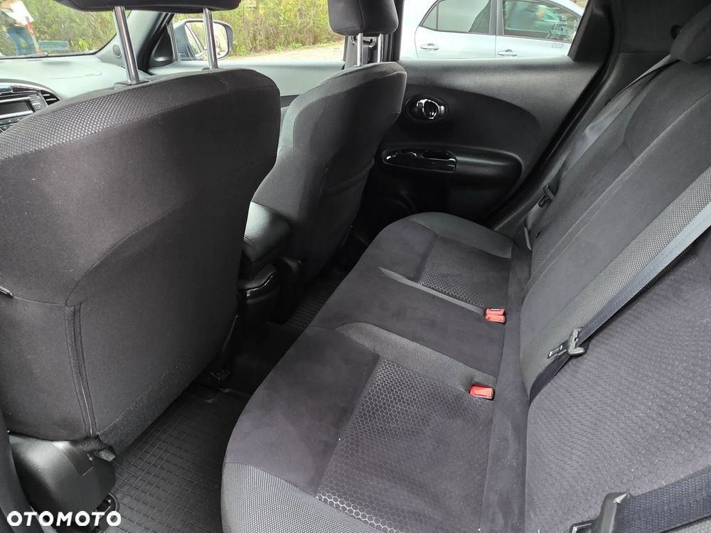 Nissan Juke 1.6 Acenta Xtronic - 11