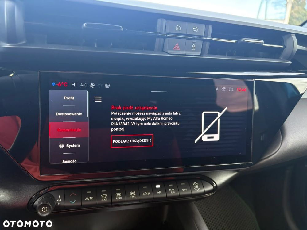 Alfa Romeo Junior 1.2 mHEV Ibrida Speciale eDCT - 21