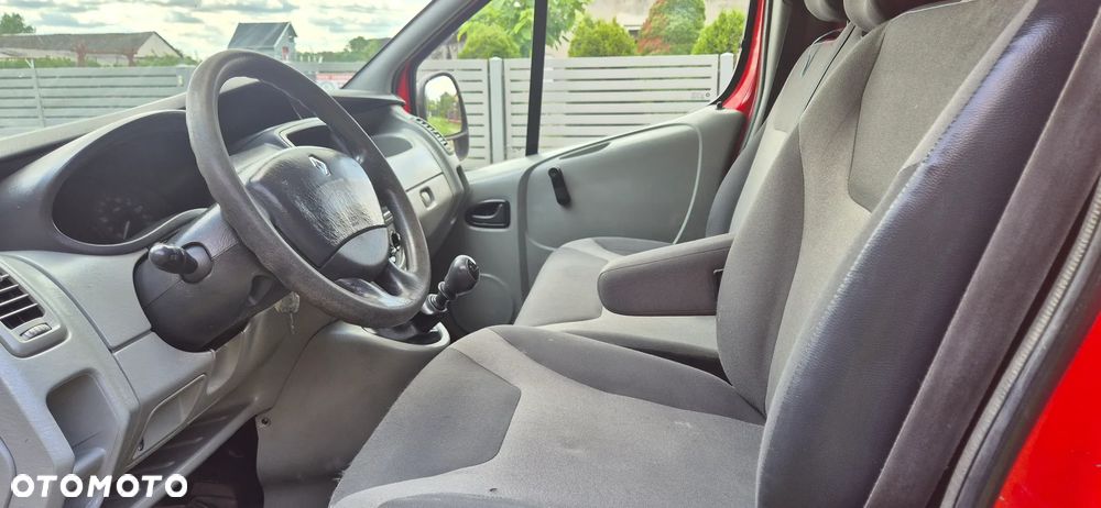 Renault TRAFIC - 11