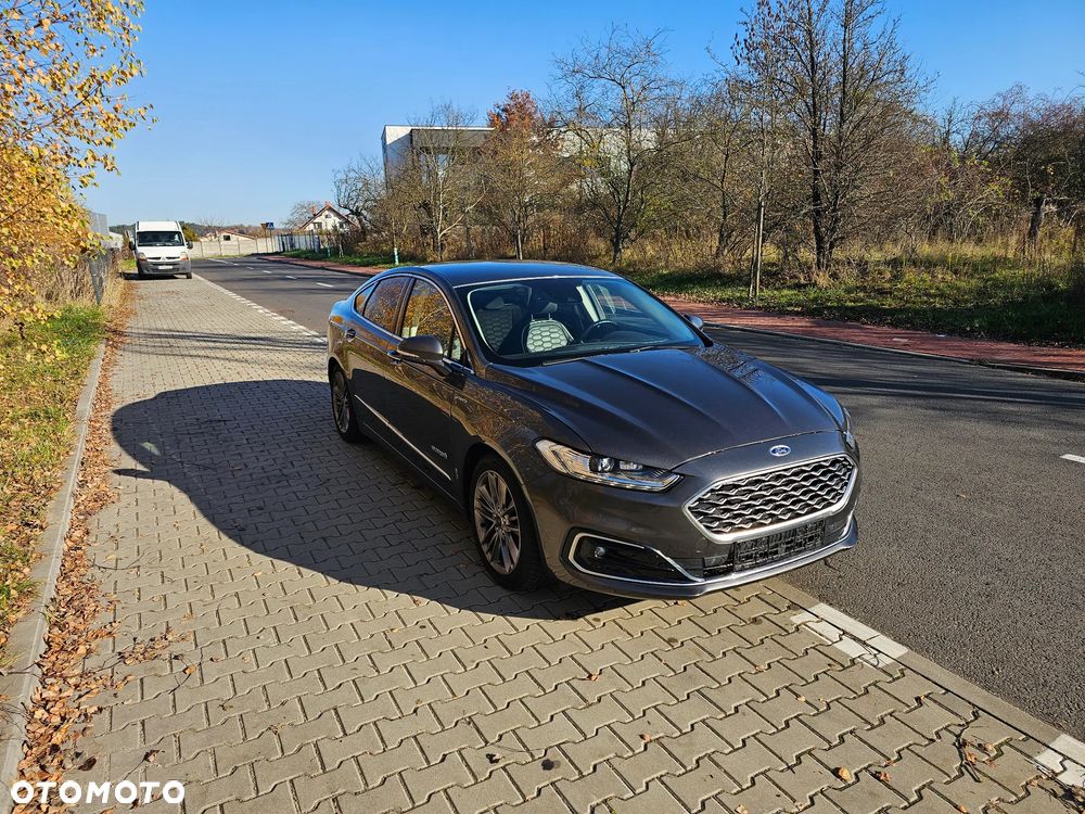 Ford Mondeo 2.0 Hybrid Vignale - 1