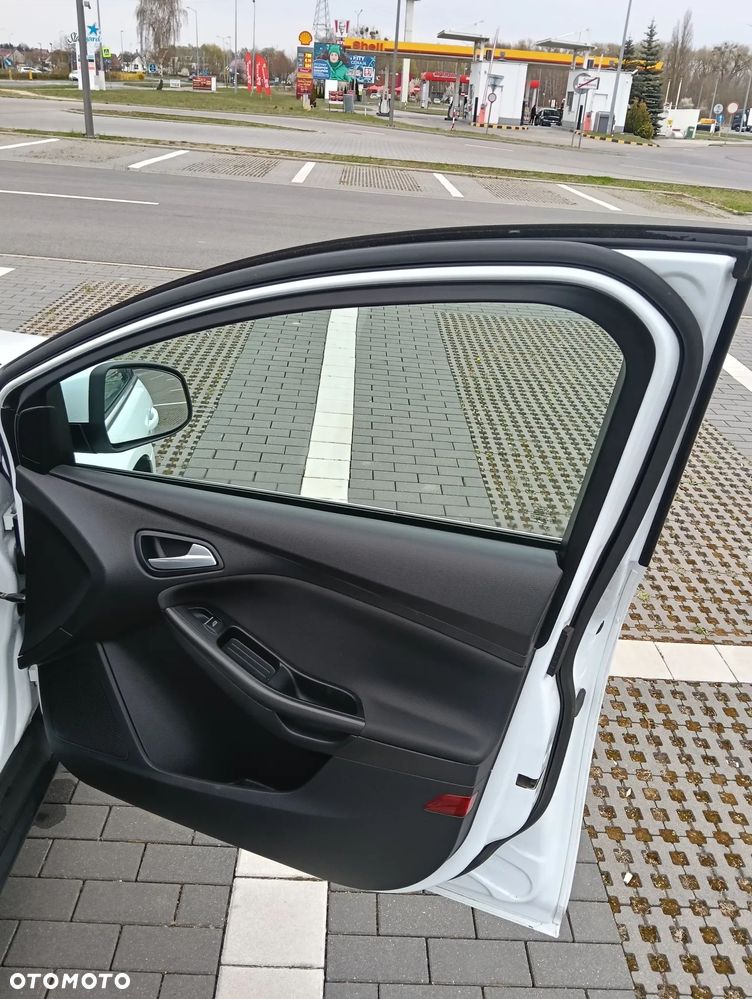 Ford Focus 1.0 EcoBoost STart-Stopp-System ACTIVE - 15