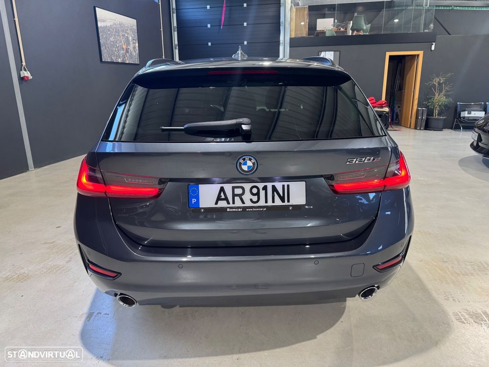 BMW 320 e Corporate Edition Auto - 4